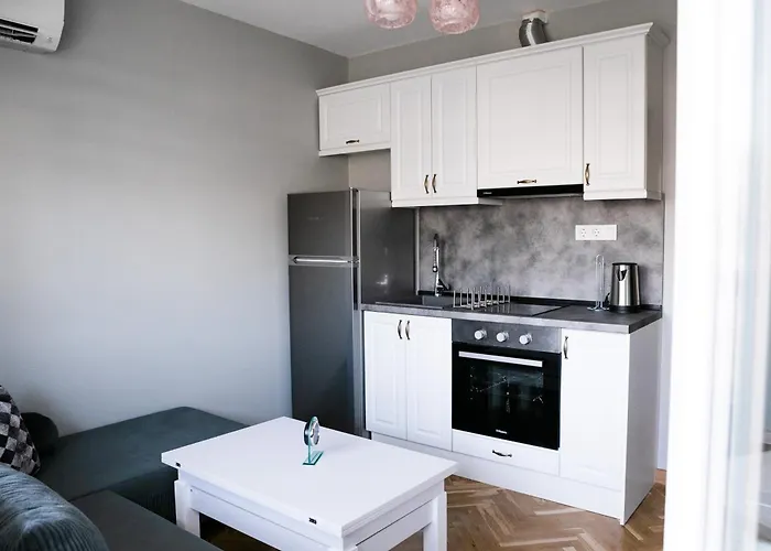 Seaside Garden 아파트 *