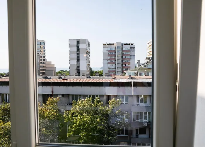 Seaside Garden 바르나